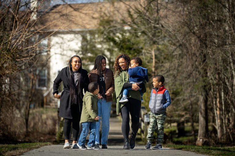 Photo of Generation Hope's Nicole Lynn Lewis with her five children